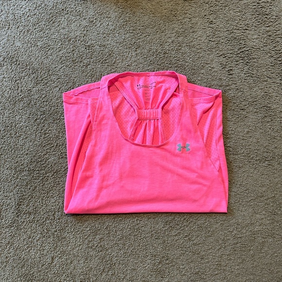 Under Armour Tops - Under Armour Tank Top